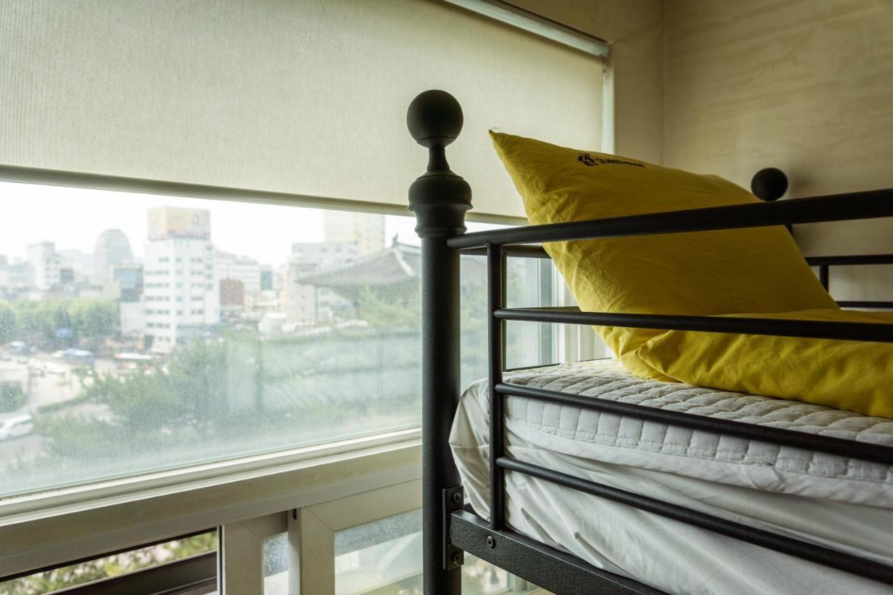 24 Guesthouse Dongdaemun Market Seoul Bagian luar foto