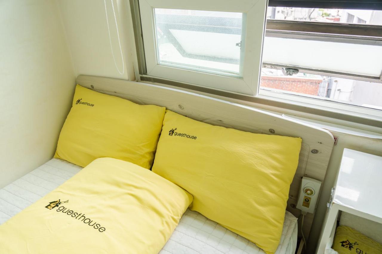 24 Guesthouse Dongdaemun Market Seoul Bagian luar foto