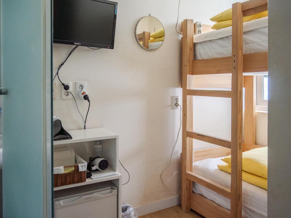 24 Guesthouse Dongdaemun Market Seoul Bagian luar foto